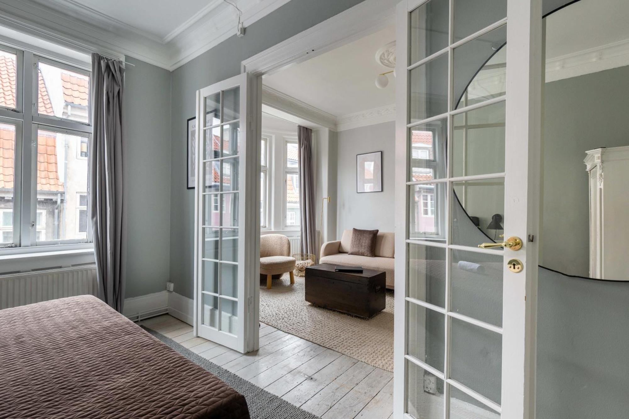 Super Central 2Br Apartment In Old Town København Eksteriør billede
